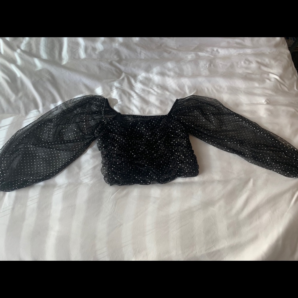 Bershka Puff Sleve Crop Top
